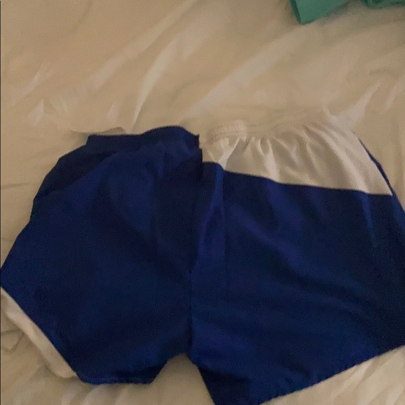 ASICS Shorts - Picture 2 of 2